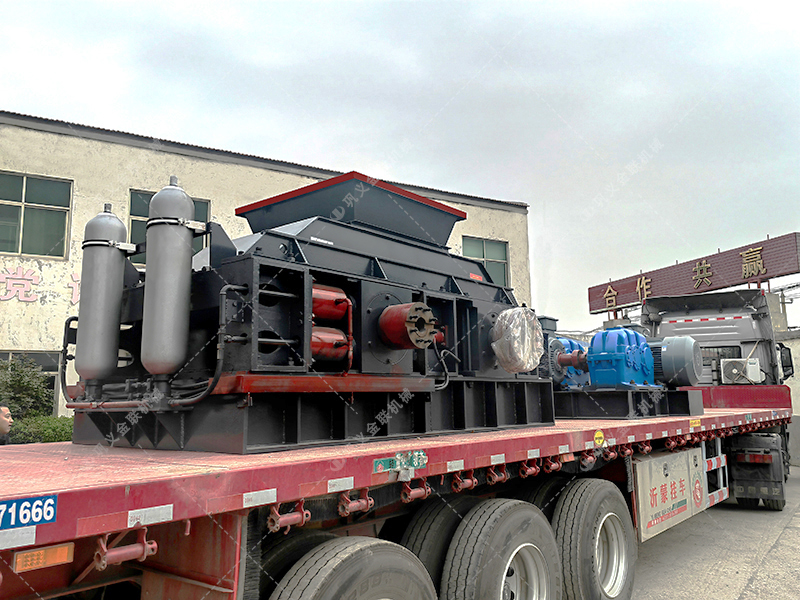 玄武巖制砂能替代河沙用于混凝土嗎？使用對(duì)輥破碎機(jī)怎么樣？