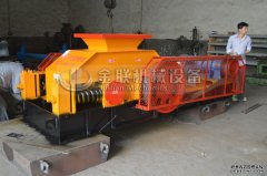 鵝卵石打成沙子用的什么機器？鵝卵石制砂機出沙率高嗎？